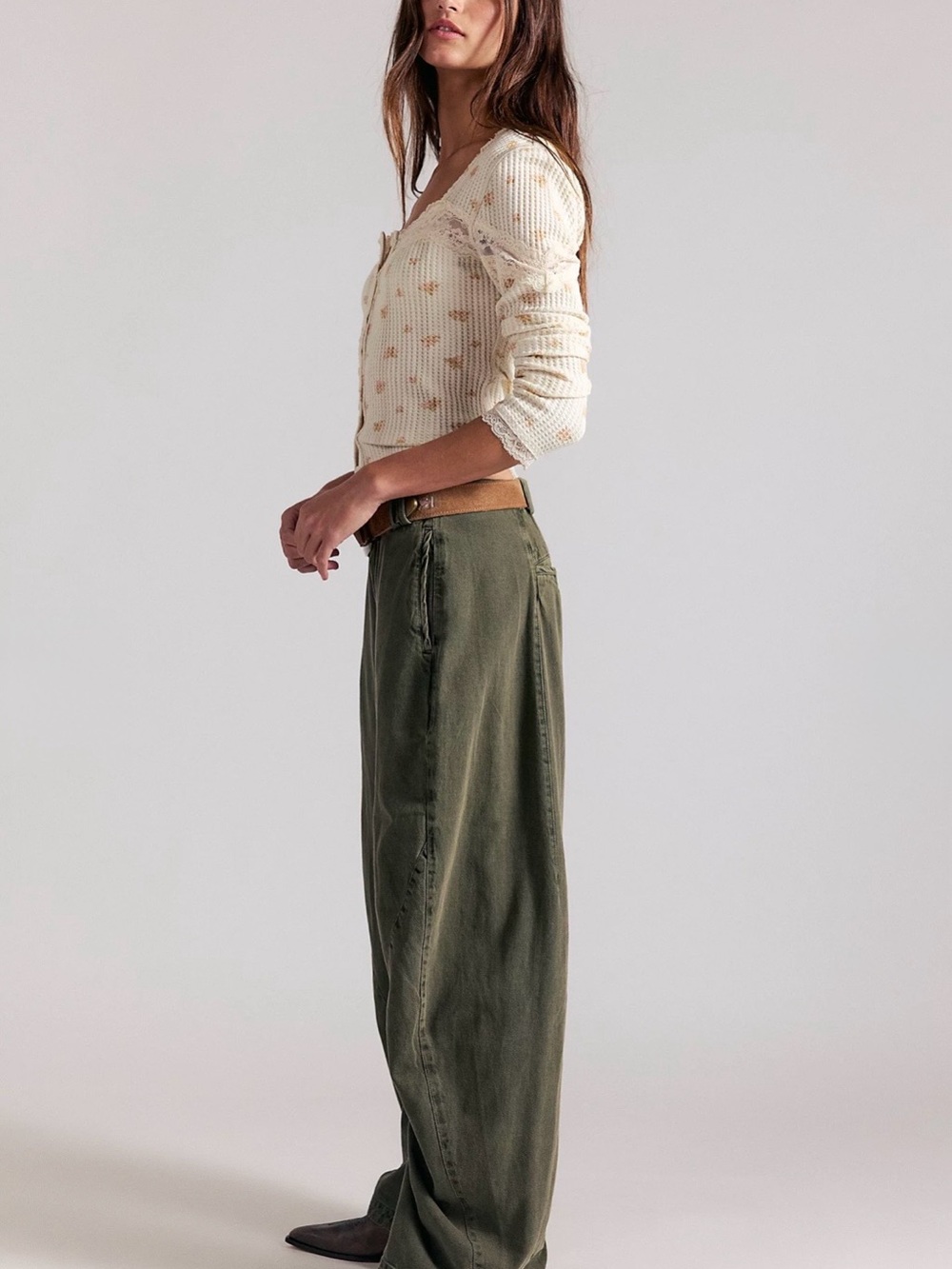 Spotlight Washed Barrel Chino Trousers - Picture 2 of 4